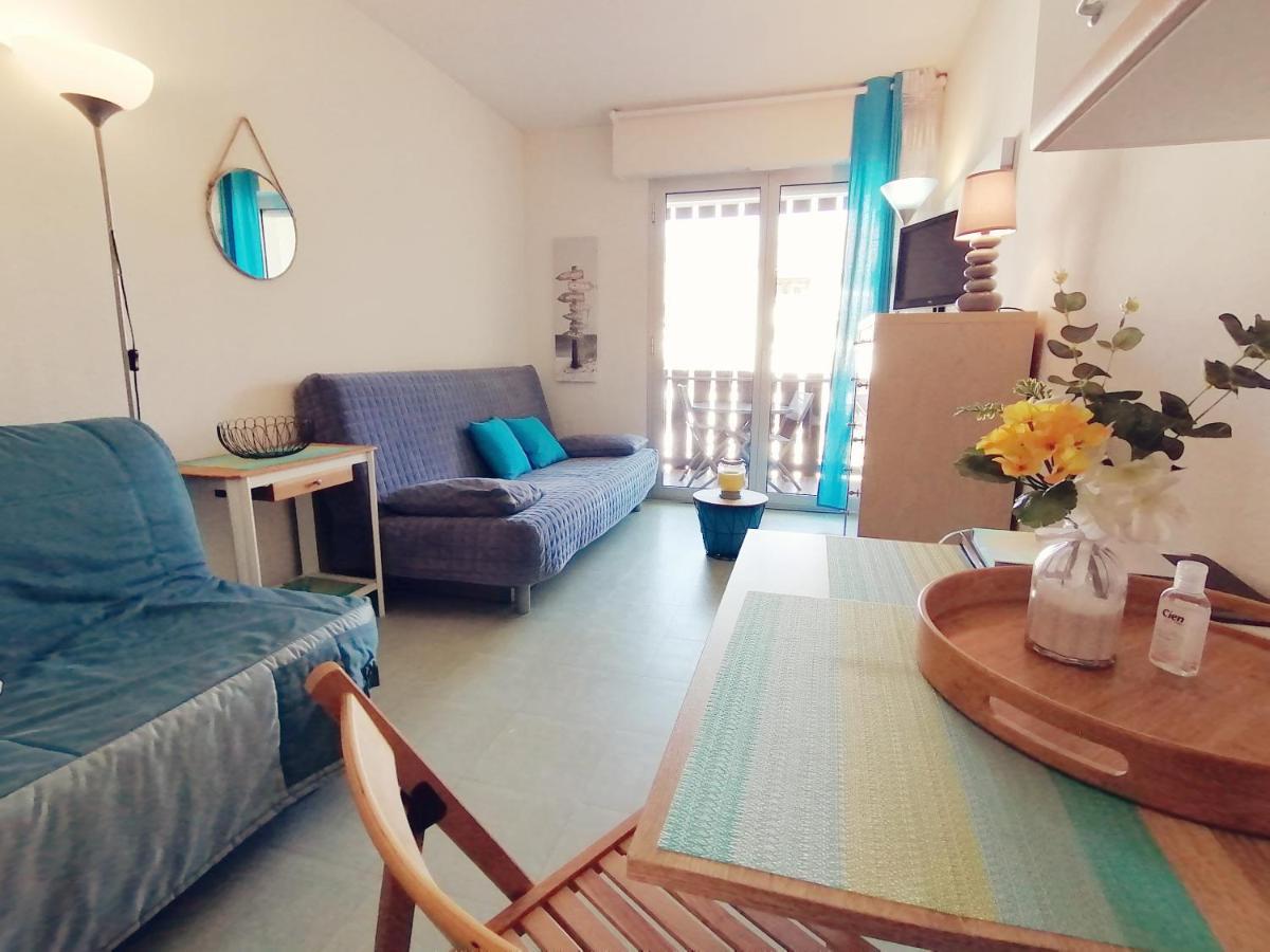 Apartamento agréable studio avec terrasse à150m de la plage Saint-Georges-de-Didonne Exterior foto